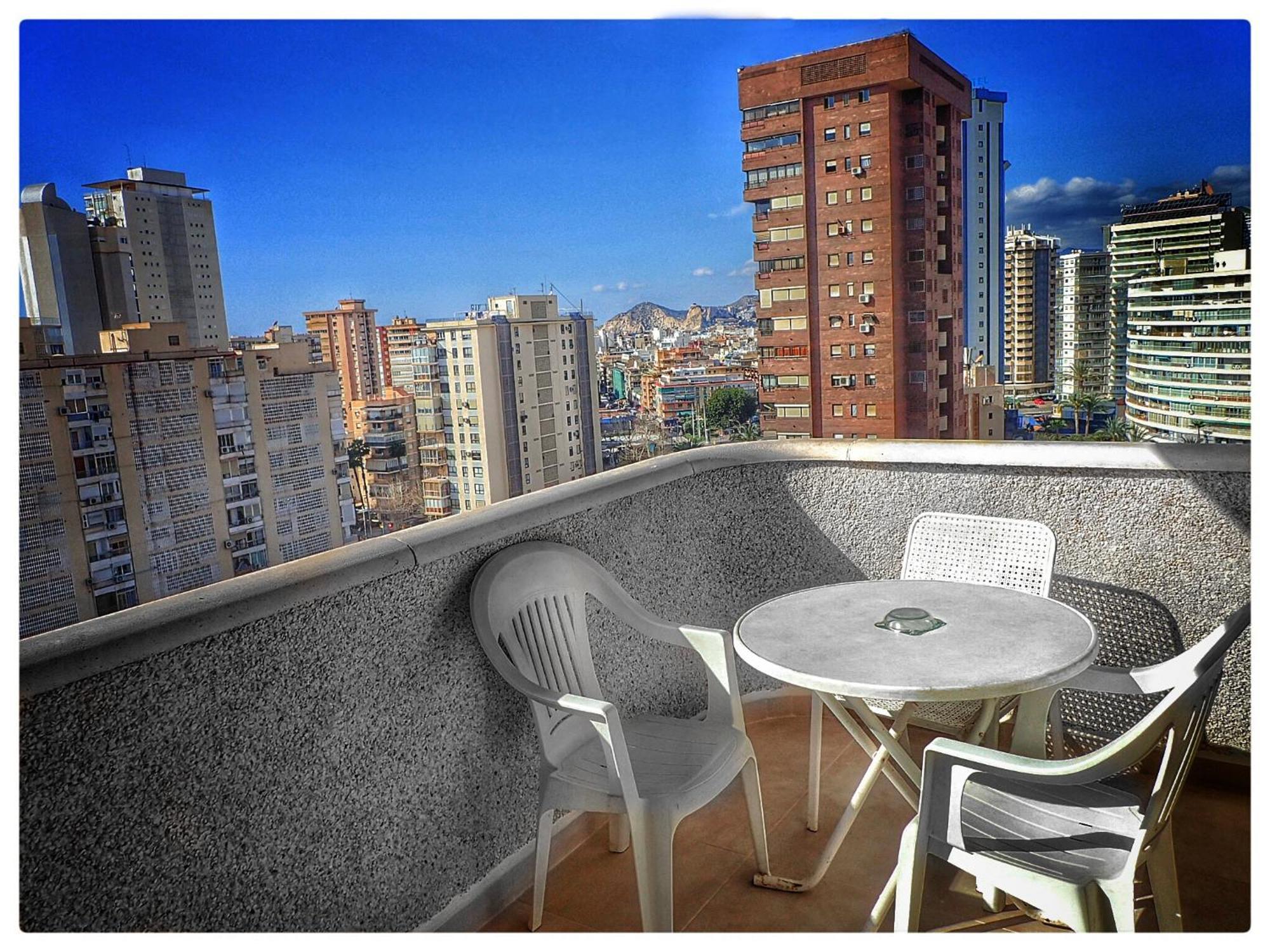 Apartamentos Portofino II Бенидорм Экстерьер фото