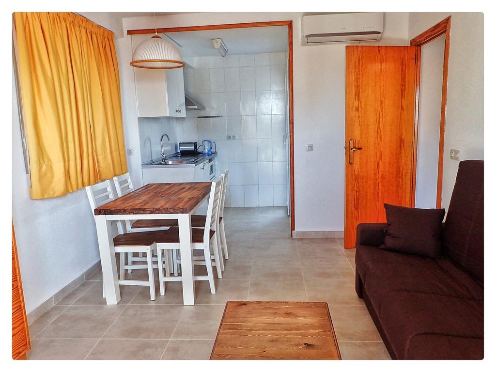 Apartamentos Portofino II Бенидорм Номер фото