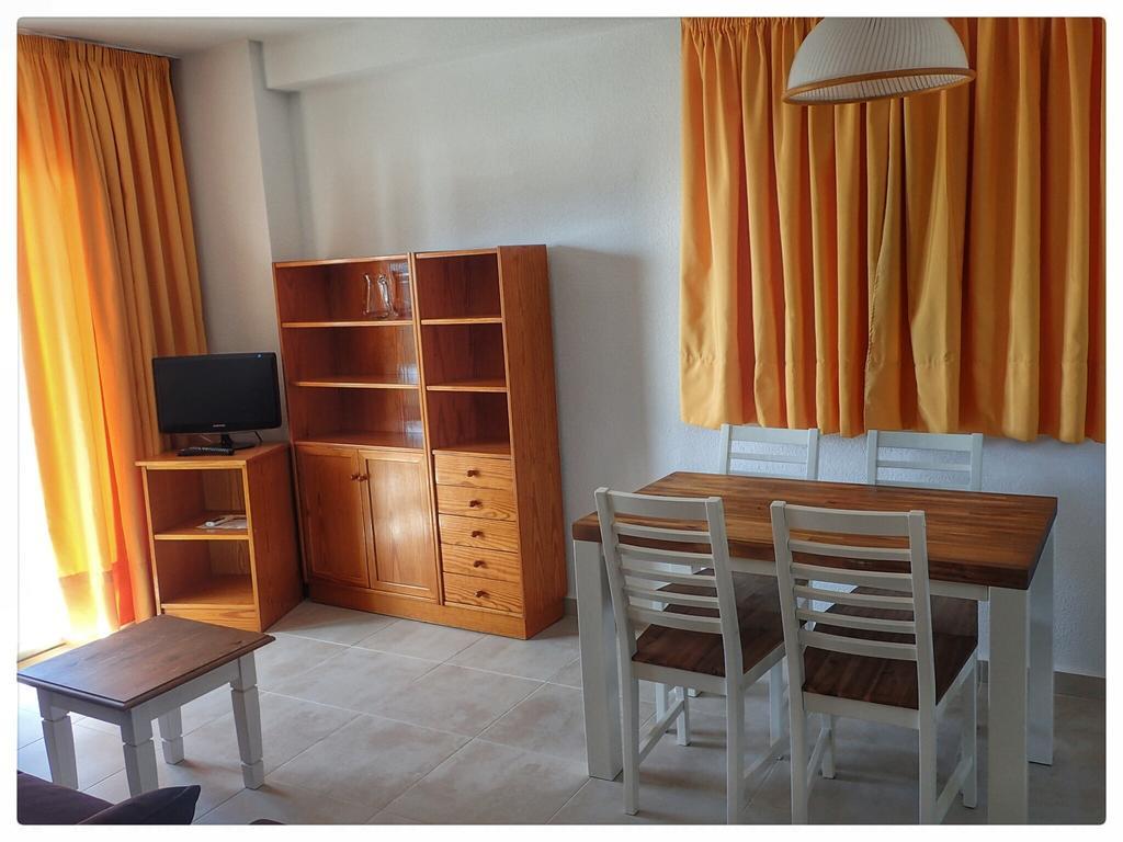 Apartamentos Portofino II Бенидорм Номер фото