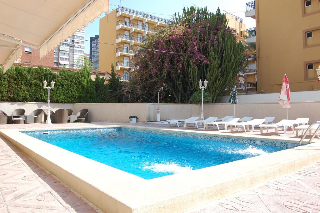 Apartamentos Portofino II Бенидорм Номер фото