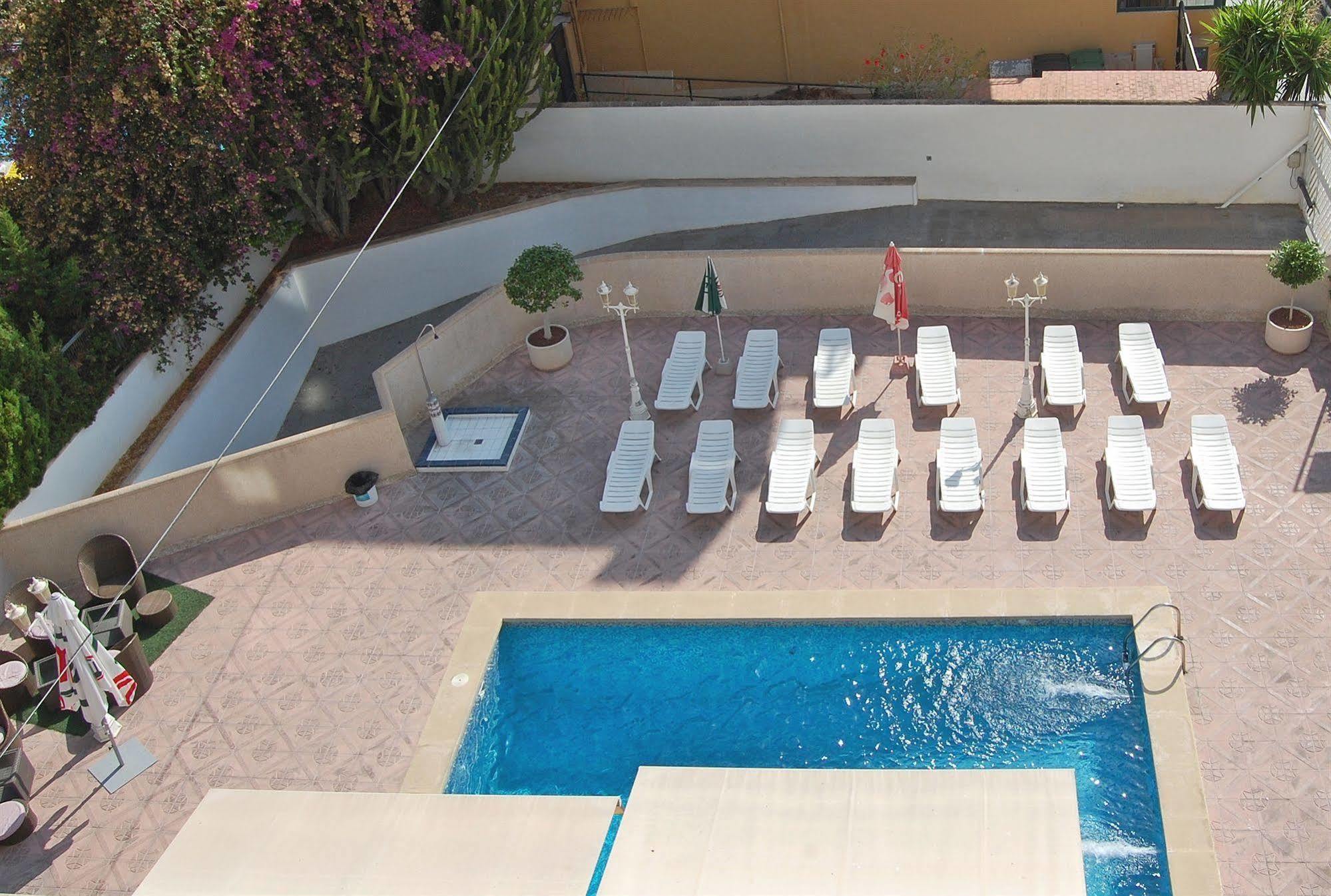 Apartamentos Portofino II Бенидорм Экстерьер фото